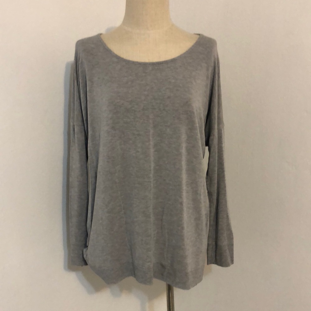 Athleta criss cross back sweatshirt XL.